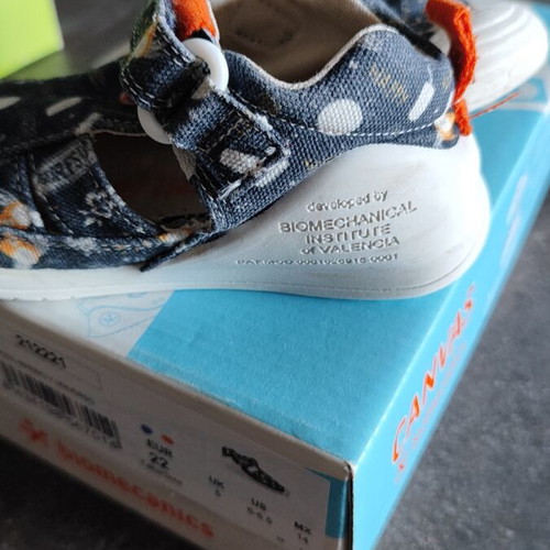 Biomecanics children's canvas sandals with universe design