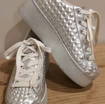 Γυναικεία Platform Sneakers Ash Νο 39 δερμάτινα σε ασημί μεταλλικό χρώμα σαν καινούργια