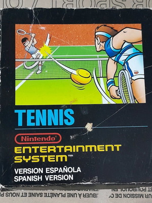 Tennis box used, empty without cassette and case