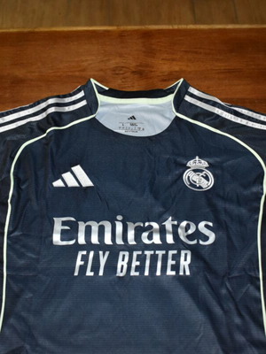 Real Madrid jersey like new official replica