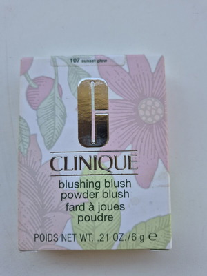 Clinique powder blush No 107 Sunset Glow