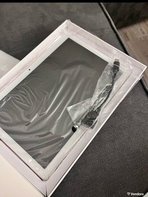 Tablet PC 10 ιντσών δεν λειτουργεί με αξεσουάρ