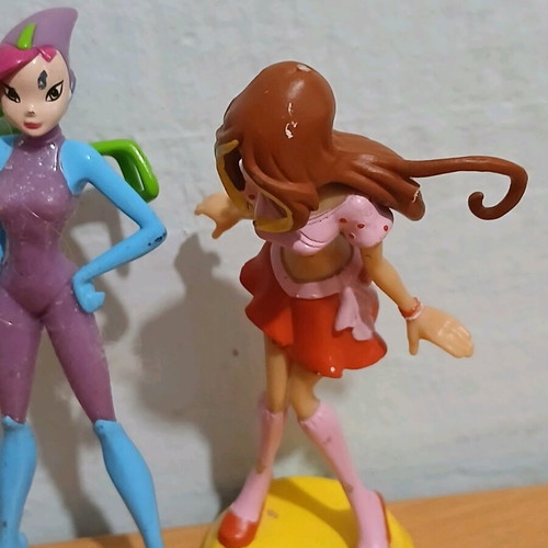 Wuinx miniatures used, 5 figures height 11 cm