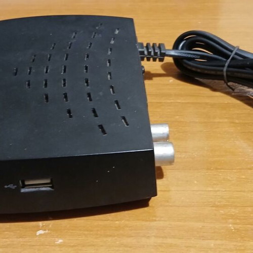 Crypto decoder used without remote control
