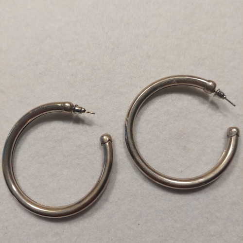 Silver hoop earrings very light