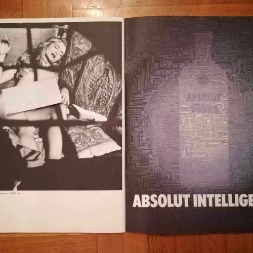 Helmut Newton photographic album with 32 pages, Absolut offer for KLIK