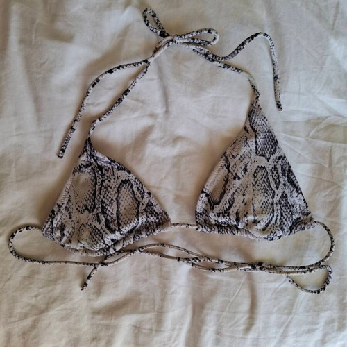Triangle bikini top with snake print used, nude/beige shades