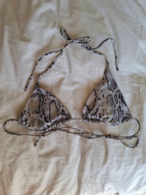 Triangle bikini top with snake print used, nude/beige shades