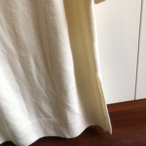 H&M knitted dress xl like new with side slits cream
