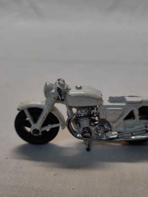 Lesney Matchbox Honda 750 Motorcycle Police No.33 used 1977