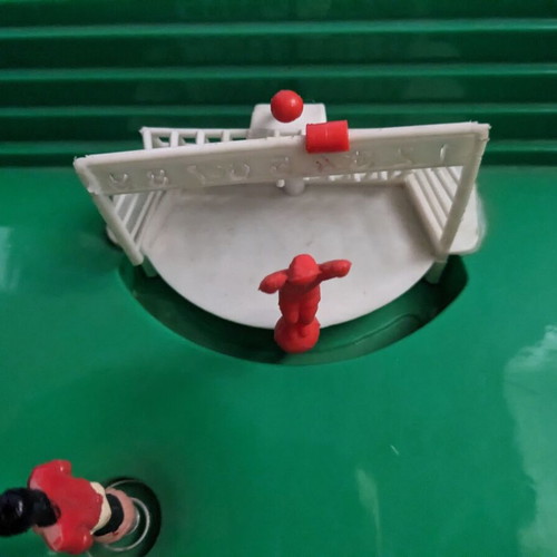 Foosball game with springs used, no ball