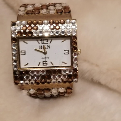 B & N Vintage Women's Watch Japanese Made Like New