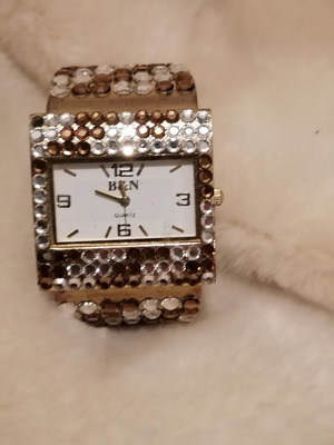 B & N Vintage Women's Watch Japanese Made Like New