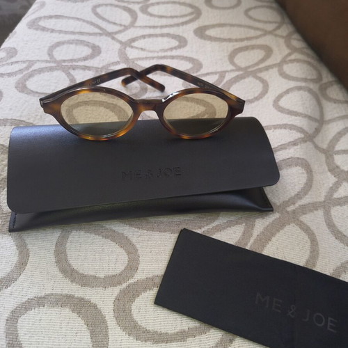 Me & Joe sunglasses alto studio design like new, unisex, brown