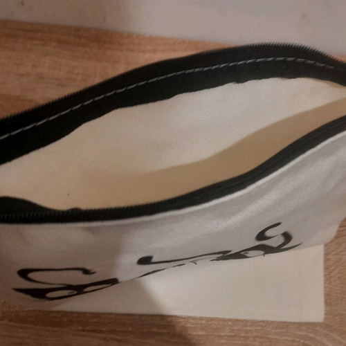 Cotton toiletry bag like new with black cat design