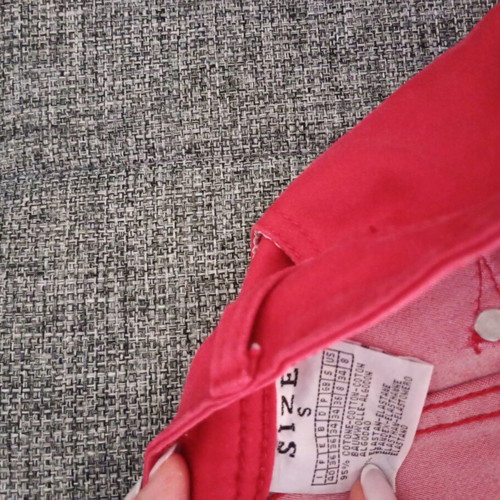 Red pants size small like new