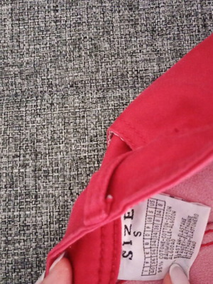 Red pants size small like new