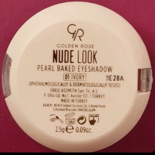 Golden Rose Nude Look Baked Eyeshadow Ivory 01 like new