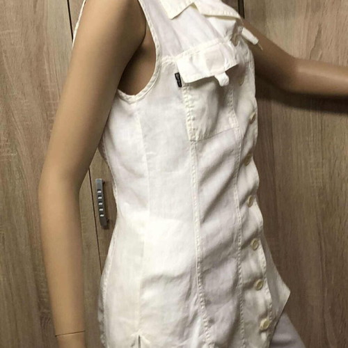 Hype sleeveless white linen shirt, size M