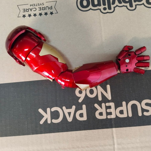 Ironman hand Deagostini used