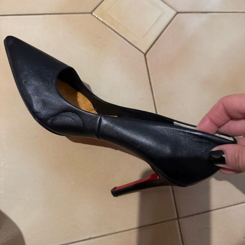 Mark Milan 39 leather pumps like new black