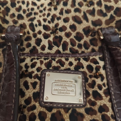 Liz Clairborne small handbag with leopard print