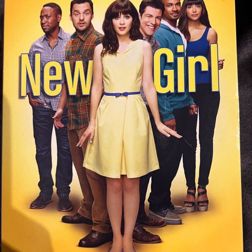 New Girl Complete Season 4 DVD like new
