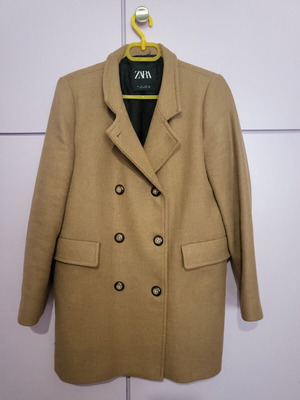 Zara women's camel coat size L like new