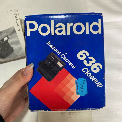 Polaroid 636 Closeup instant camera like new