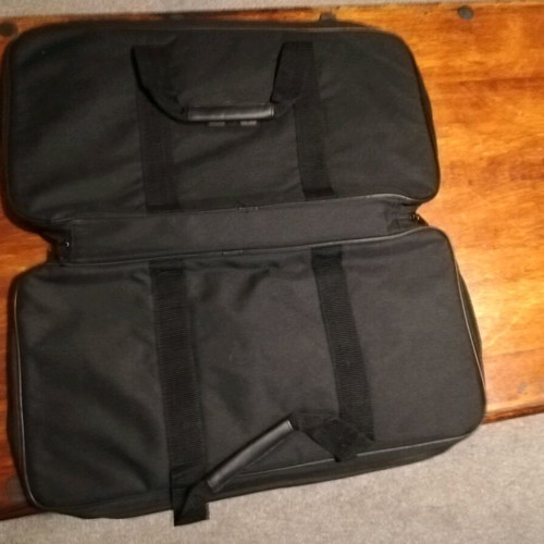 BT-4 Combat Paintball Marker new with belt and 4 pods