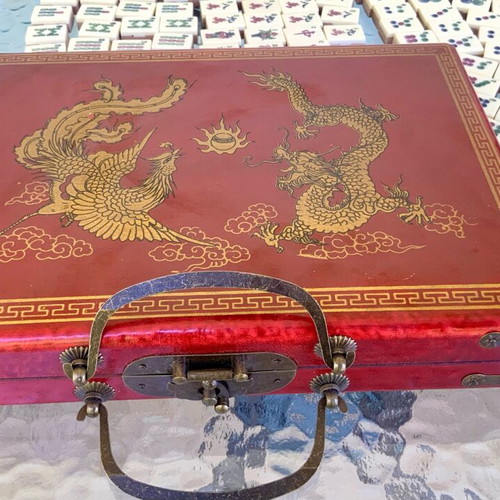 Mahjong complete set vintage style with ornate box and English guide