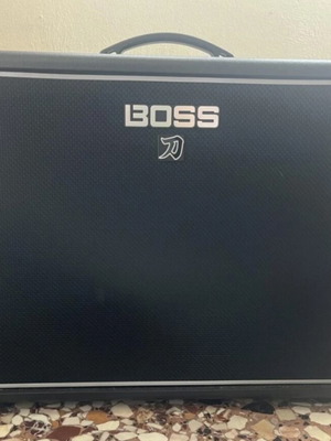 Boss Katana 100 Gen 3 ενισχυτής κιθάρας με Boss GA-FC πετάλι