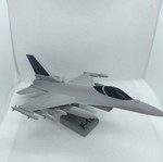 F-16 Fighting Falcon model like new