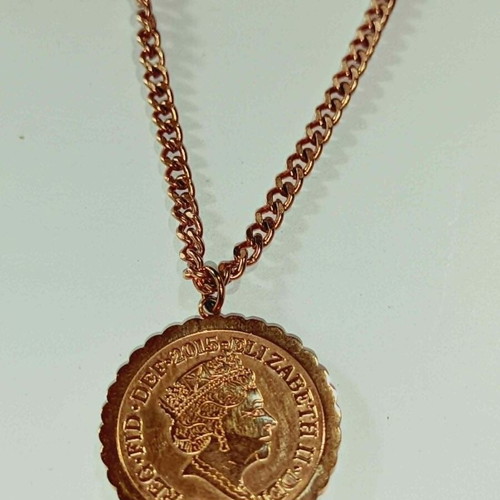 Necklace with Queen Elizabeth pendant, gold color, new, 75 cm