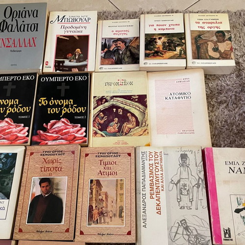 Classical literature books like new, set of 22 volumes