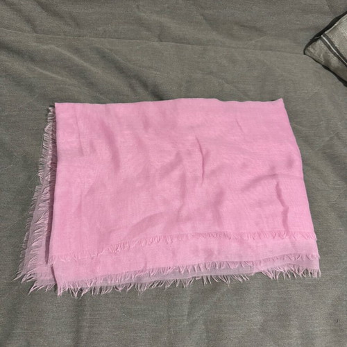 Scarf pink H&M like new, also suitable for beachwear