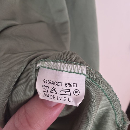 Green Hyper sexy top like new, size S