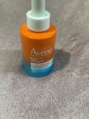 Avene serum μεταχειρισμένο αντιηλιακό με SPF 50+