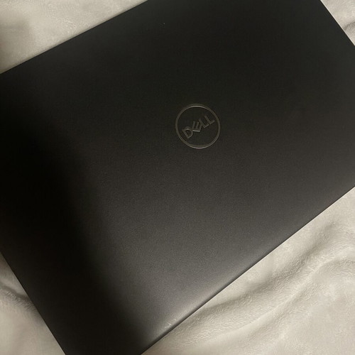 Dell Latitude 5400 laptop used, Intel Core i7, 8GB RAM, 256GB SSD