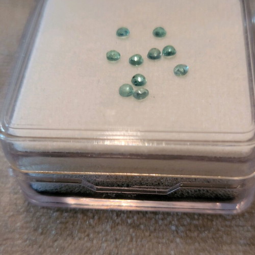 Natural emeralds new, pack of 10 pieces from Colombia