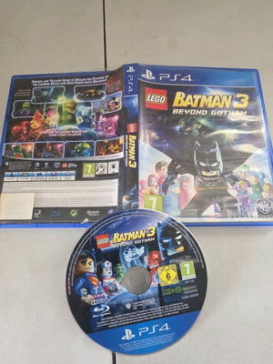 LEGO Batman 3 Beyond Gotham PS4 game used
