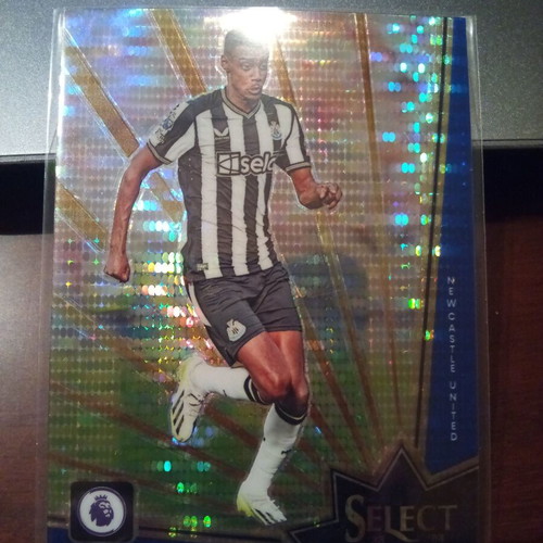Panini Select Premier League Alexander Isak Stars Blue Pulsar 2023-24 like new