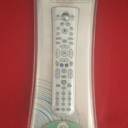 Xbox 360 Universal Media Remote new in box