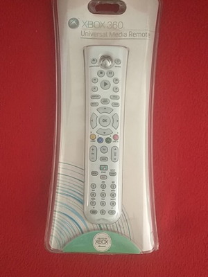 Xbox 360 Universal Media Remote new in box