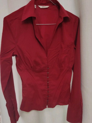 Mango shirt with corset at waist like new, red