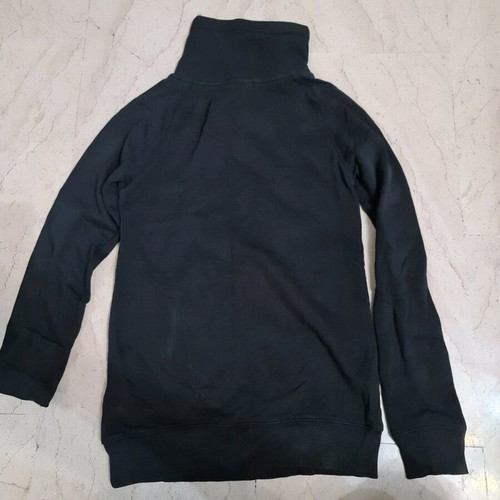 H&M kids black sweatshirt used, age 10-11