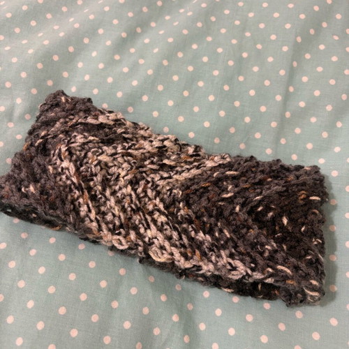 Knitted hairband handmade, like new, white and gray
