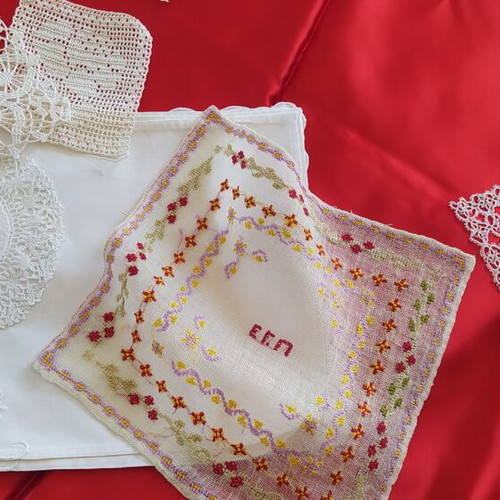Vintage collection of 40 used embroidered linens