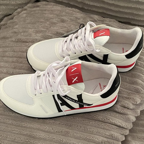 Armani Exchange sneakers size 41, white