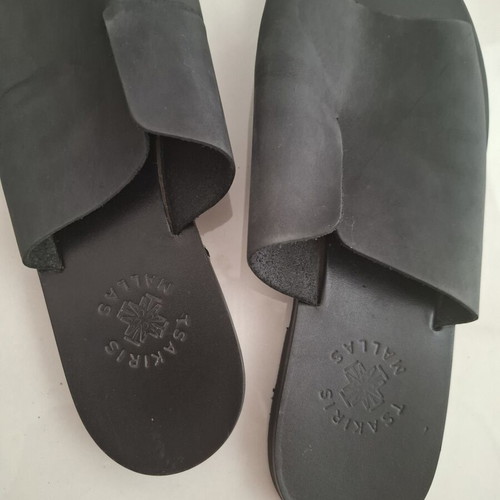 Tsakiris Mallas women's flat slippers black like new size 39